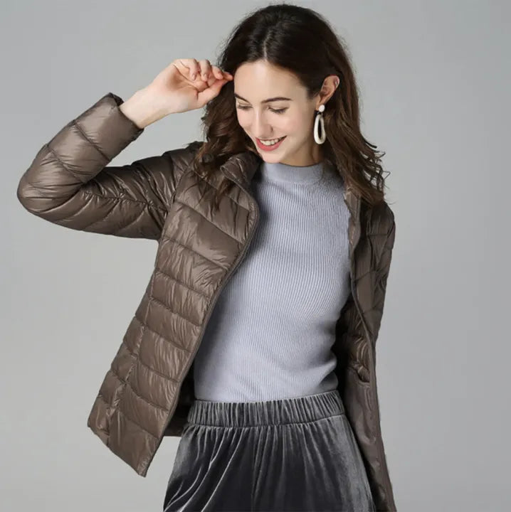 Blusão de Inverno Leve Elegante para Mulher com Fecho