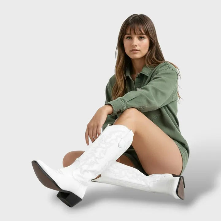 Botas Elegantes Modernas para Mulher com Salto Bloco