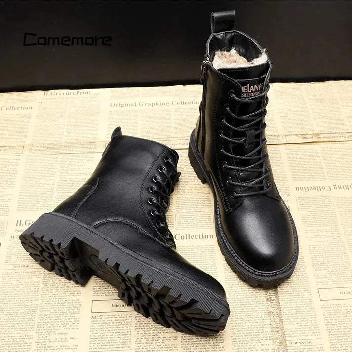 Botas Militares Confortáveis para Mulher com Pelo por Dentro