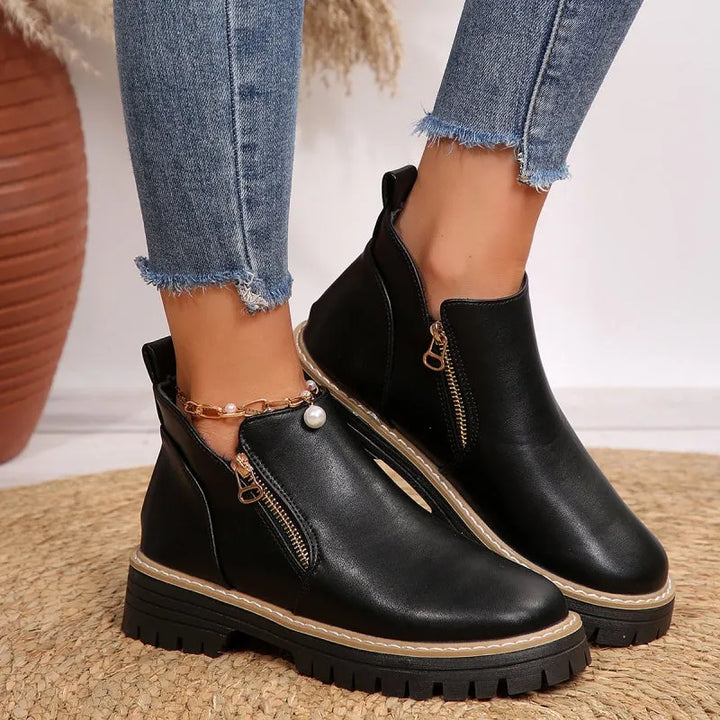 Botins Rasos Confortáveis para Mulher com Fecho