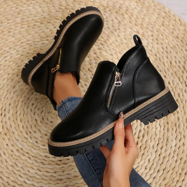 Botins Rasos Confortáveis para Mulher com Fecho