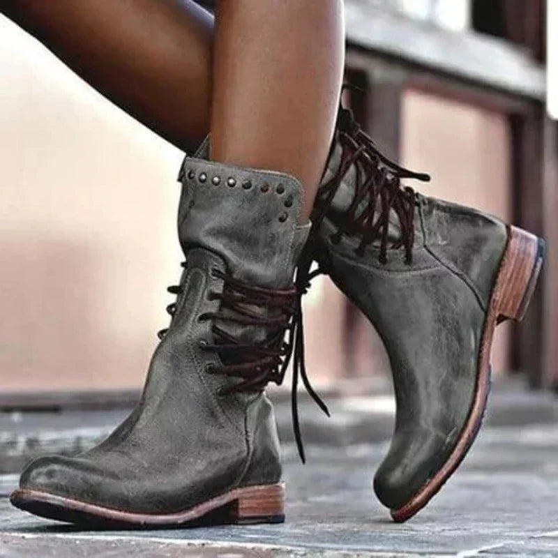Botins de Cano Curto Confortáveis para Mulher com Salto