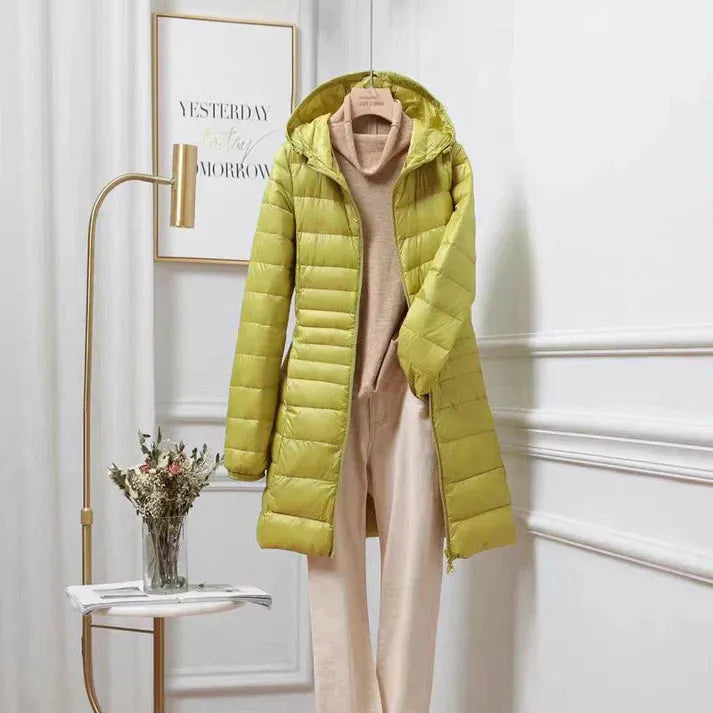 Casaco de Inverno Comprido Acolchoado para Mulher com Capuz